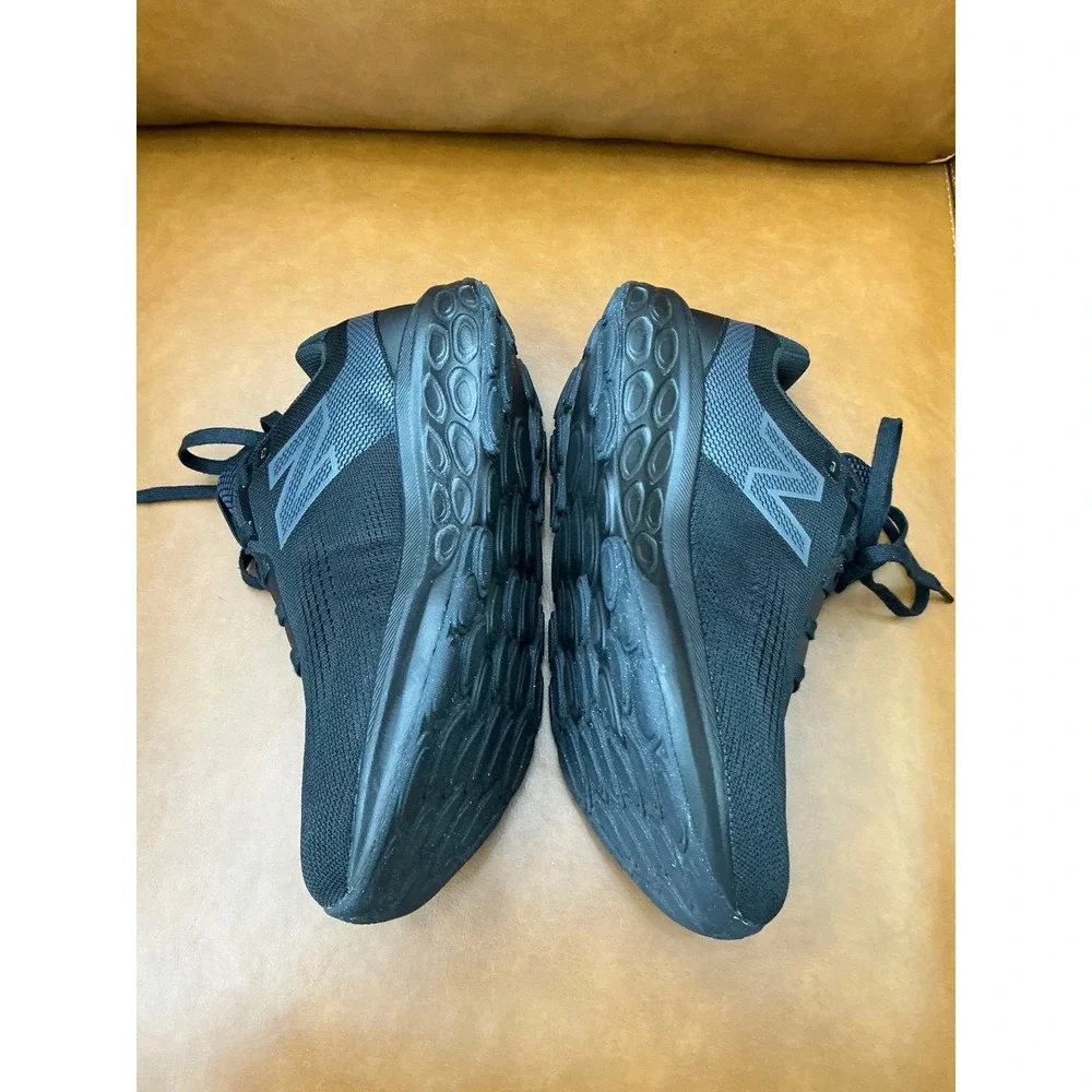 New Balance Fresh Foam 520 v9 Womens 8 Black Excellent Running Shoes W520LT9
